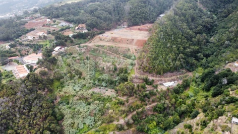 Terreno para Venda em Santa Cruz