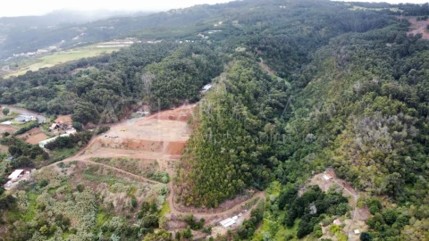 Terreno para Venda em Santa Cruz