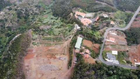 Terreno para Venda em Santa Cruz