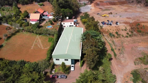 Terreno para Venda em Santa Cruz