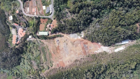 Terreno para Venda em Santa Cruz