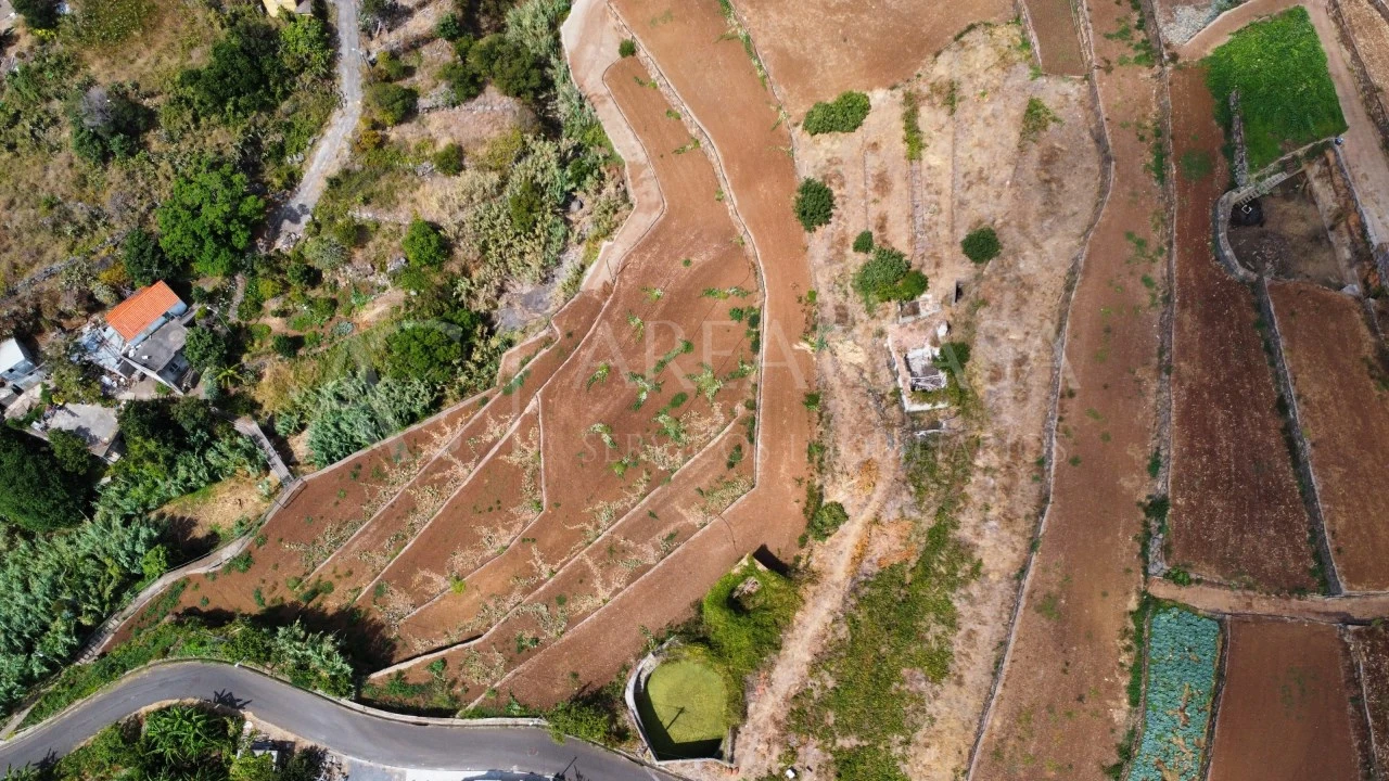 Terreno para Venda em Caniço Foto 4