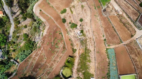 Terreno para Venda em Caniço