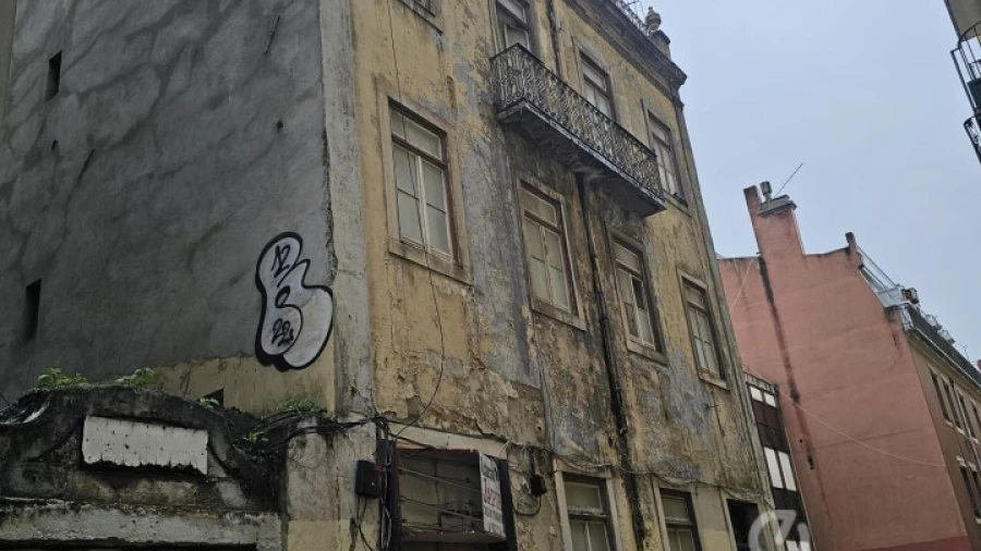 Prédio para Venda em Santo António