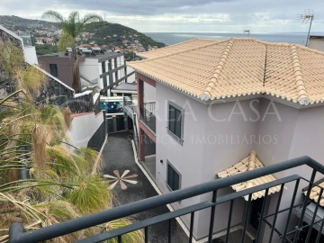 Quinta T3 para Venda em Camara de Lobos