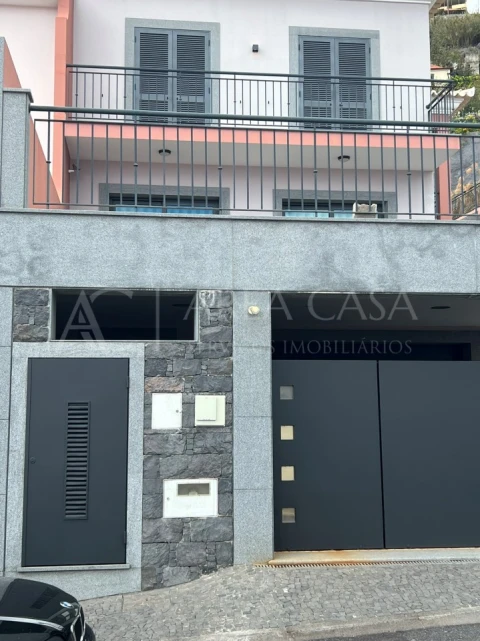 Quinta T3 para Venda em Camara de Lobos