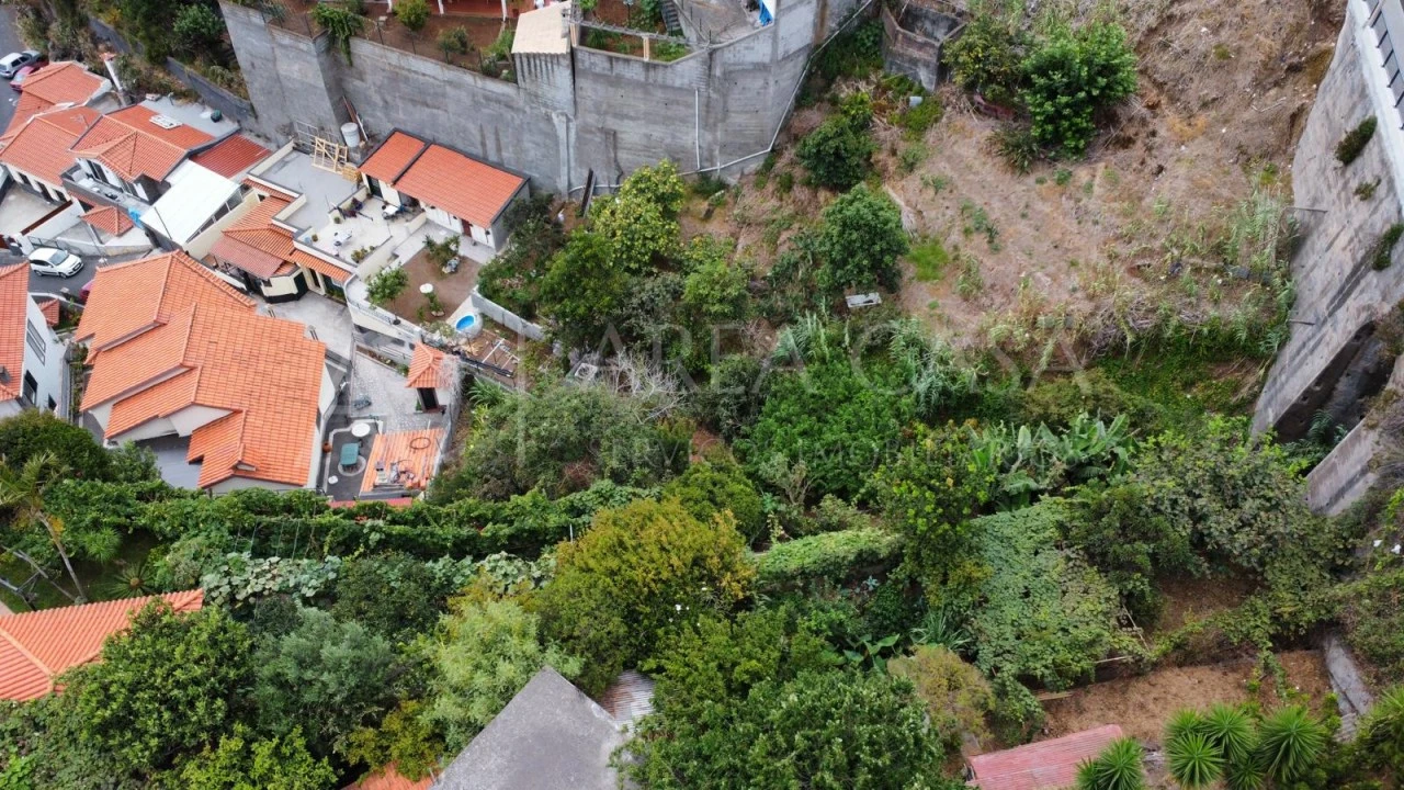 Moradia T1 para Venda em Caniço Foto 23