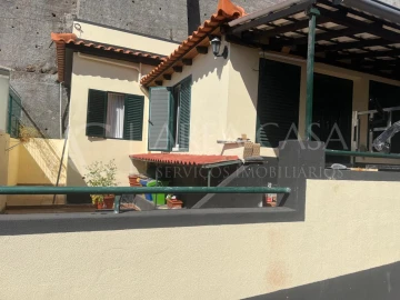 Moradia T1 para Venda em Caniço