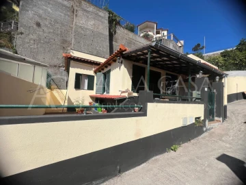 Moradia T1 para Venda em Caniço