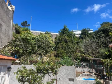 Moradia T1 para Venda em Caniço