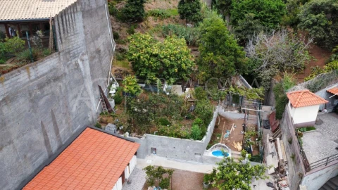 Moradia T1 para Venda em Caniço