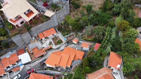 Moradia T1 para Venda em Caniço