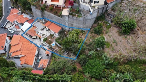 Moradia T1 para Venda em Caniço