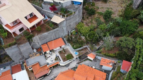 Moradia T1 para Venda em Caniço