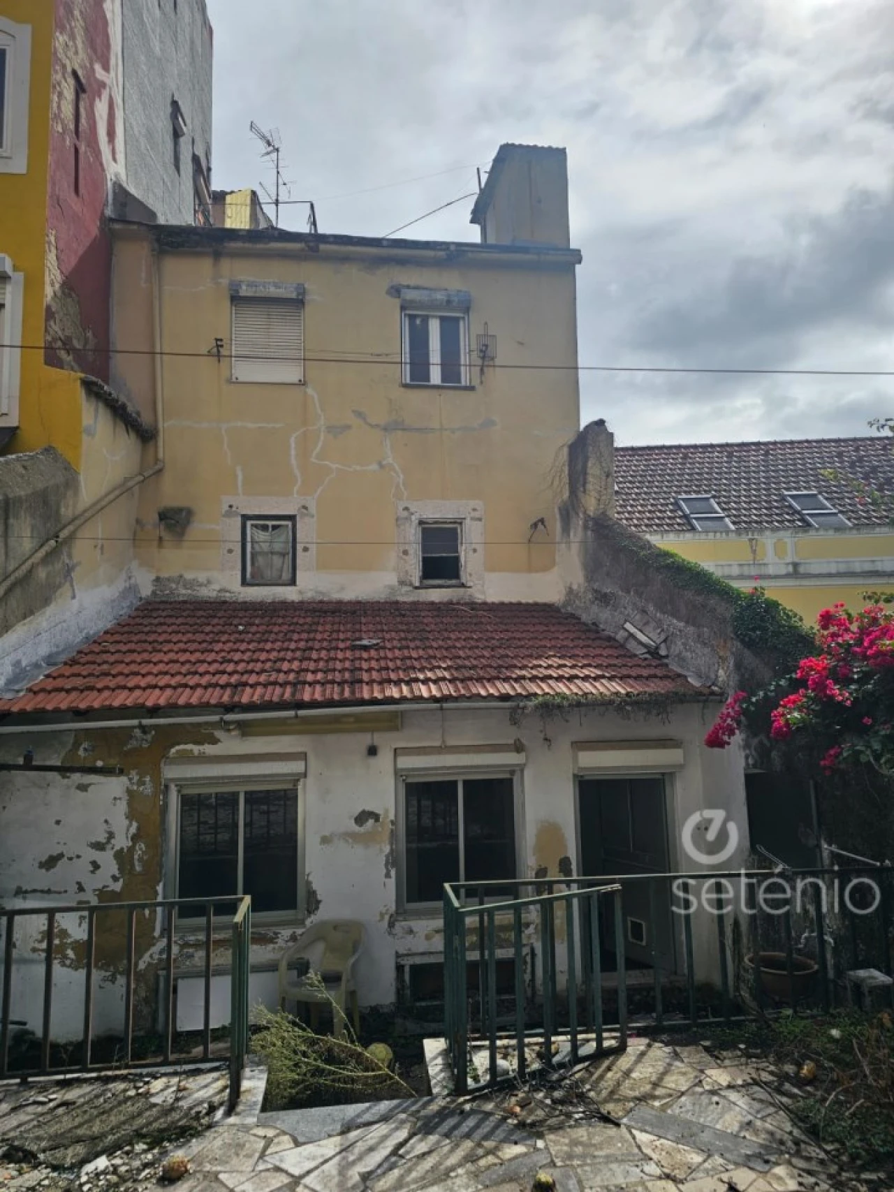 Prédio para Venda em Santo António Foto 3