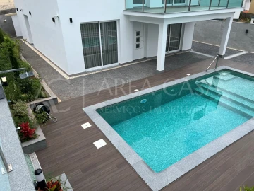 Moradia T4 para Venda em Machico