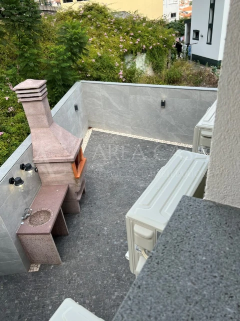 Moradia T4 para Venda em Machico