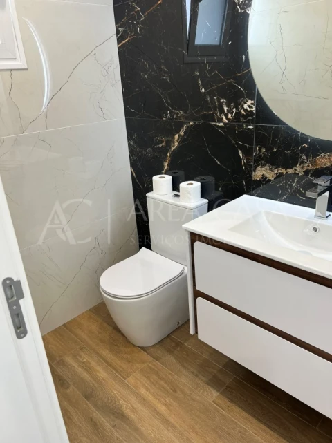 Moradia T4 para Venda em Machico