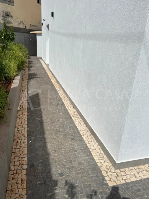 Moradia T4 para Venda em Machico