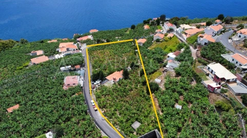Terreno para Venda em Arco da Calheta