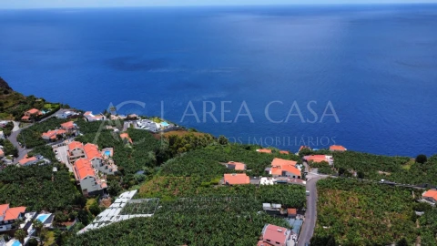 Terreno para Venda em Arco da Calheta