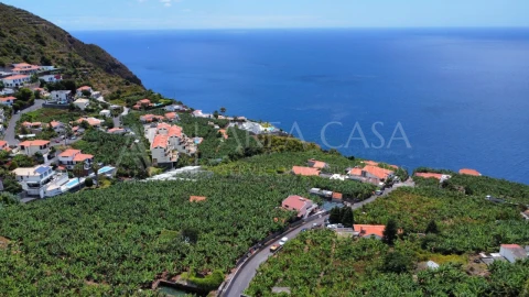 Terreno para Venda em Arco da Calheta