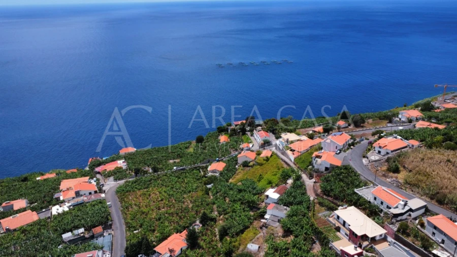 Terreno para Venda em Arco da Calheta Foto 6