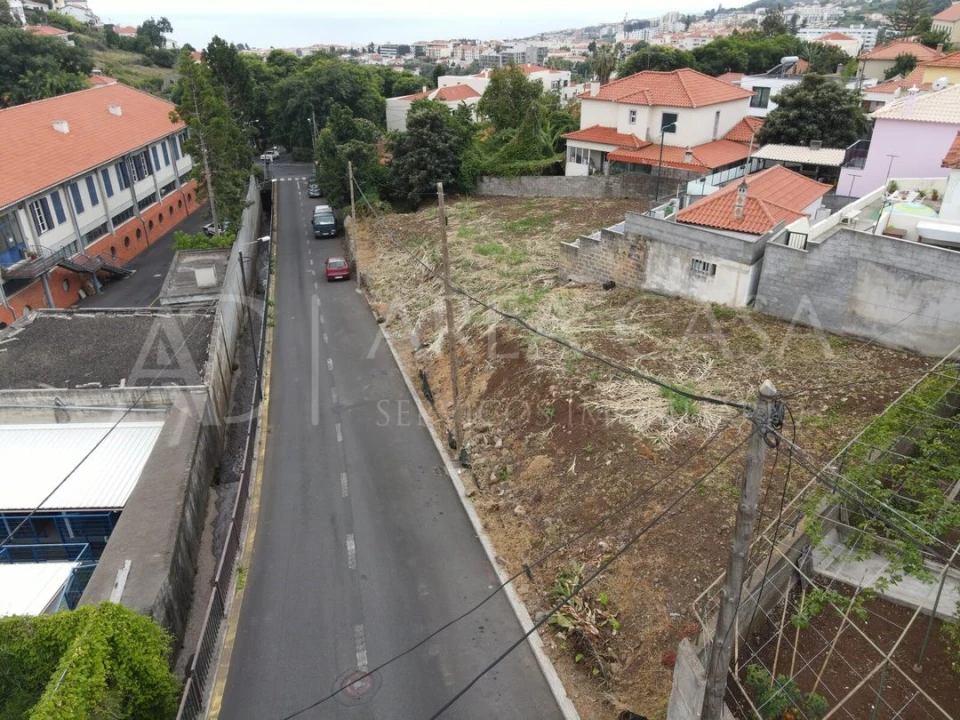 Terreno para Venda em São Roque Foto 1