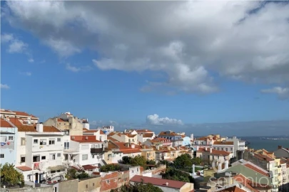 Prédio para Venda em São Vicente