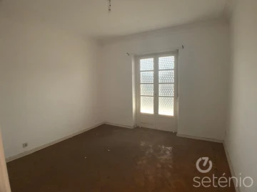 Prédio para Venda em São Vicente