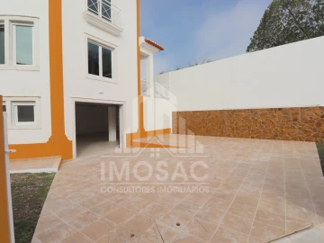 Moradia T3 para Venda em Ericeira