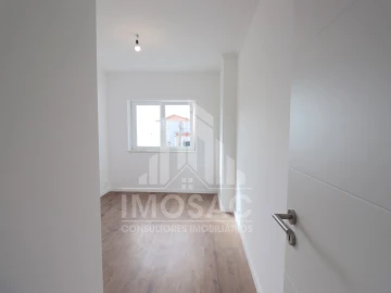 Moradia T3 para Venda em Ericeira