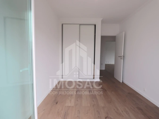 Moradia T3 para Venda em Ericeira Foto 3