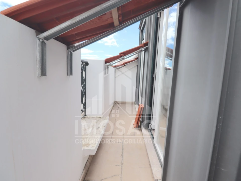 Apartamento T2 para Venda em São Vicente Foto 7