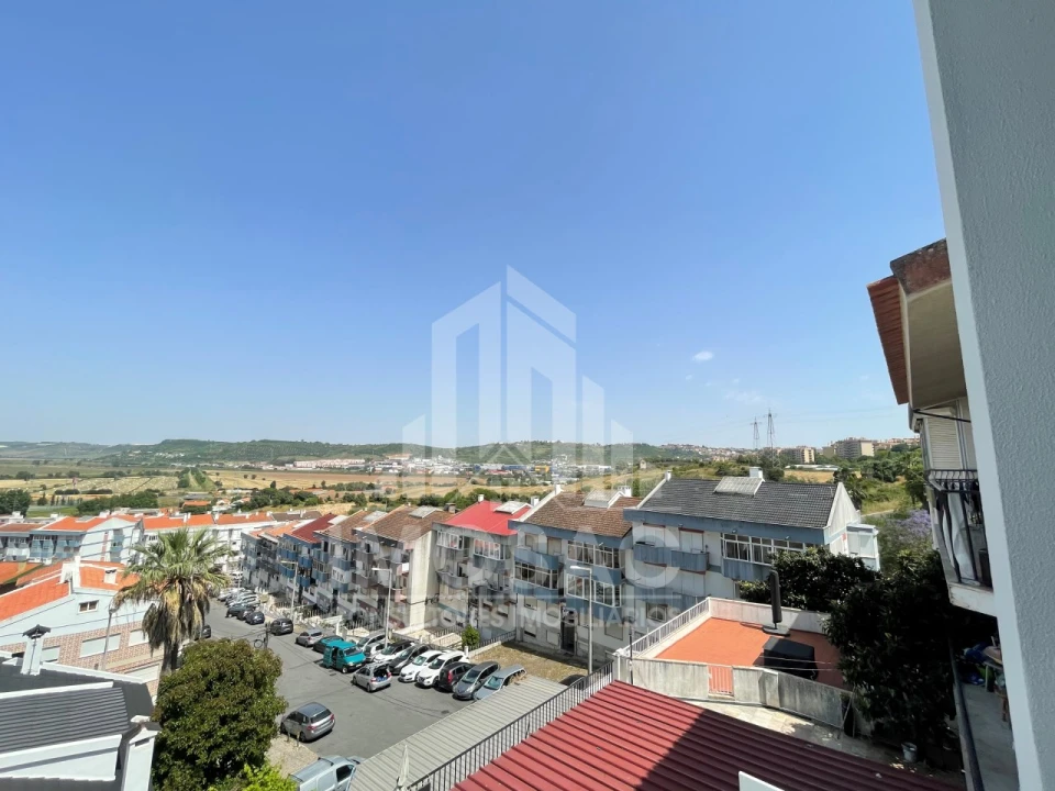 Moradia T5 para Venda em Loures Foto 31