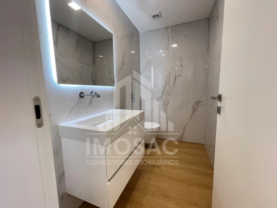Moradia T5 para Venda em Loures Foto 42