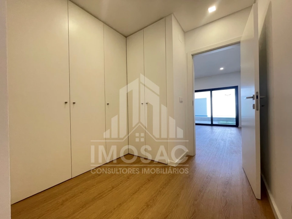 Moradia T5 para Venda em Loures Foto 62