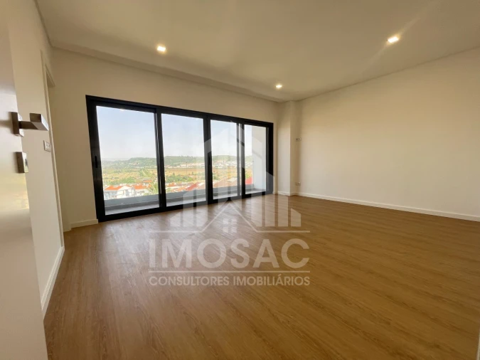 Moradia T5 para Venda em Loures Foto 9