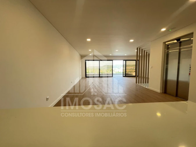 Moradia T5 para Venda em Loures Foto 25