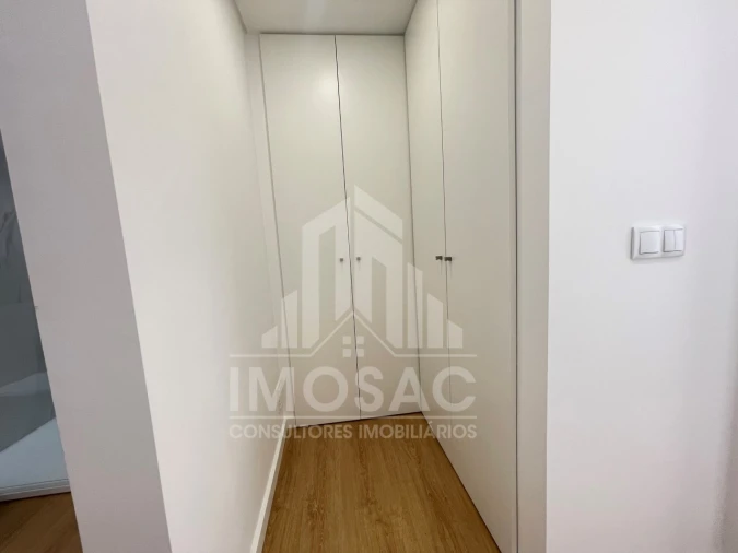 Moradia T5 para Venda em Loures Foto 47
