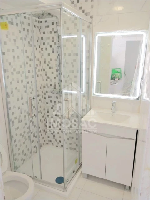 Moradia T9 para Venda em Ajuda