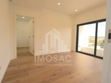Moradia T4 para Venda em Loures