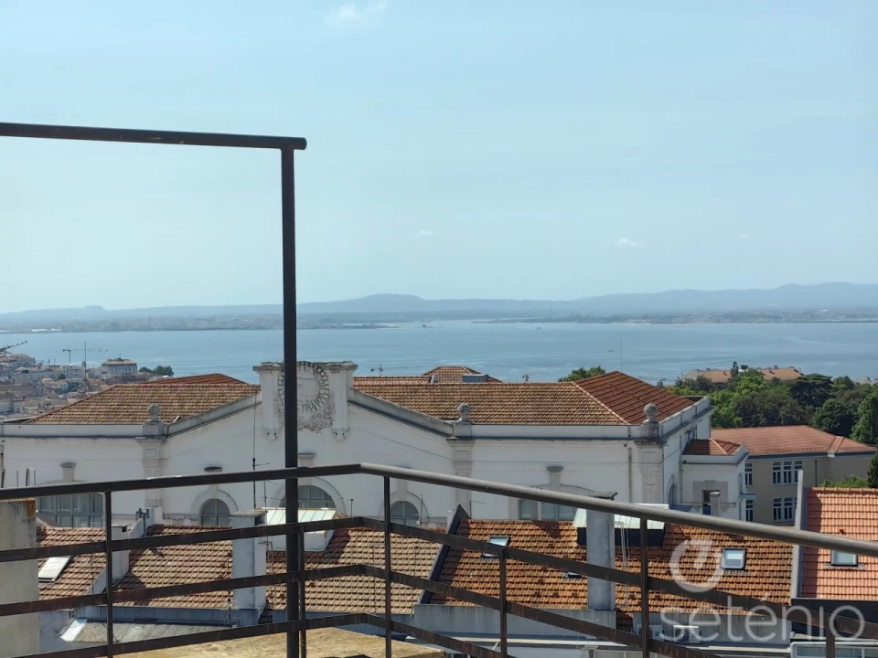 Apartamento T3 para Venda em Campo de Ourique Foto 7