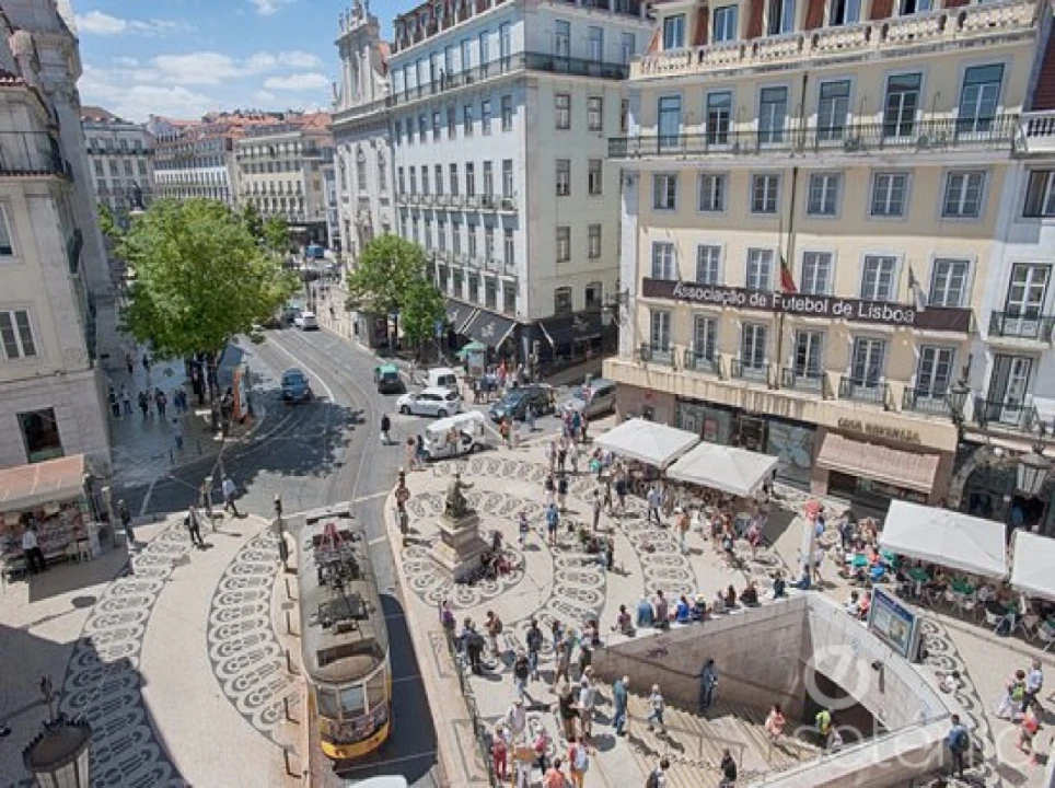 Prédio para Venda em Santa Maria Maior Foto 4