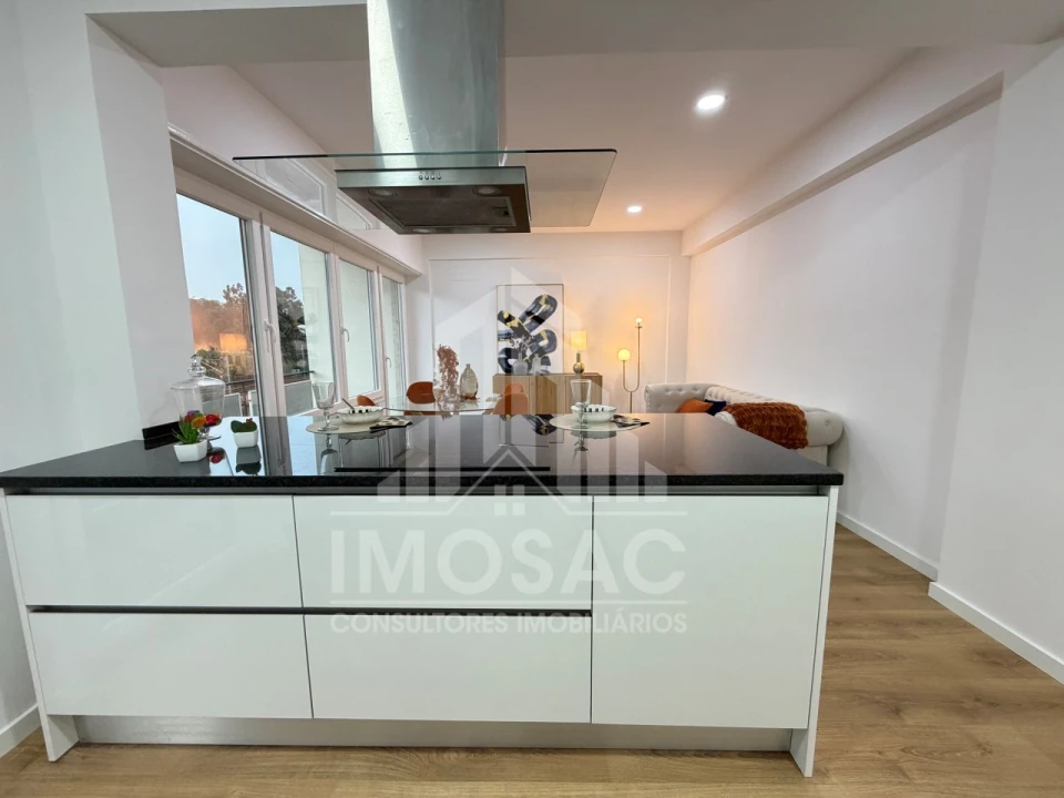 Apartamento T3 para Venda em Benfica Foto 19