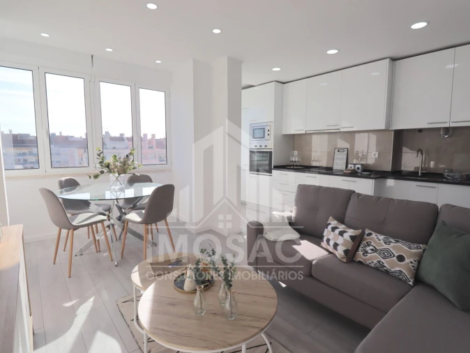 Apartamento T3 para Venda em Benfica Foto 9