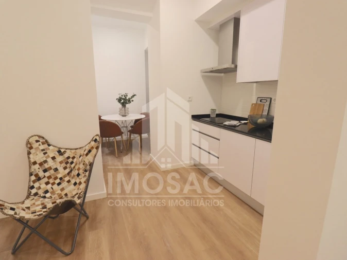 Apartamento T2 para Venda em São Domingos de Benfica Foto 12