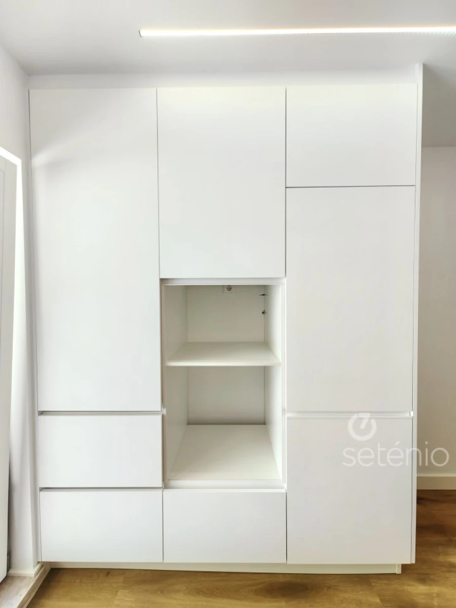 Apartamento T2 para Venda em Santo António Foto 13