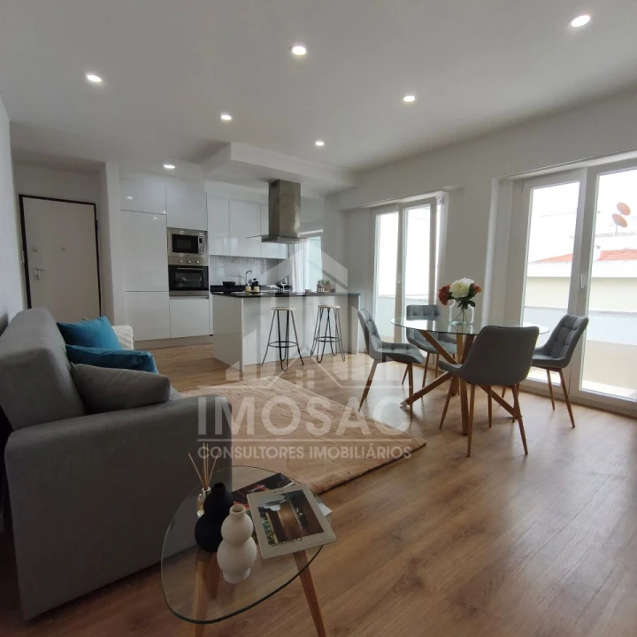 Apartamento T3 para Venda em Benfica Foto 15
