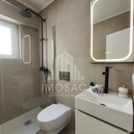 Apartamento T3 para Venda em Benfica